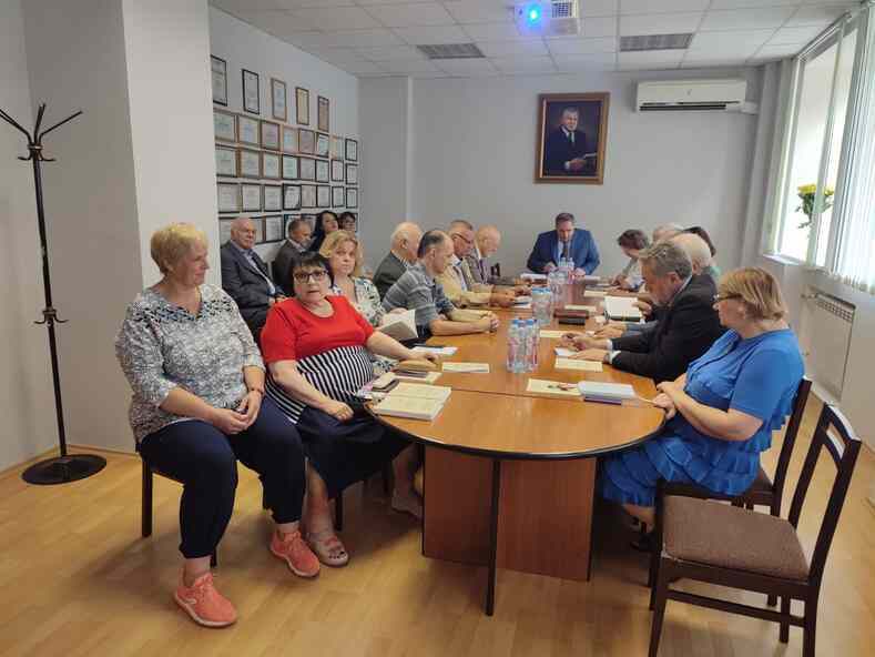 К 105-летию со дня рождения академика А.А. Никонова